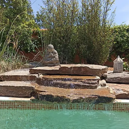 Villa SOREDE Bed & Breakfast 3*